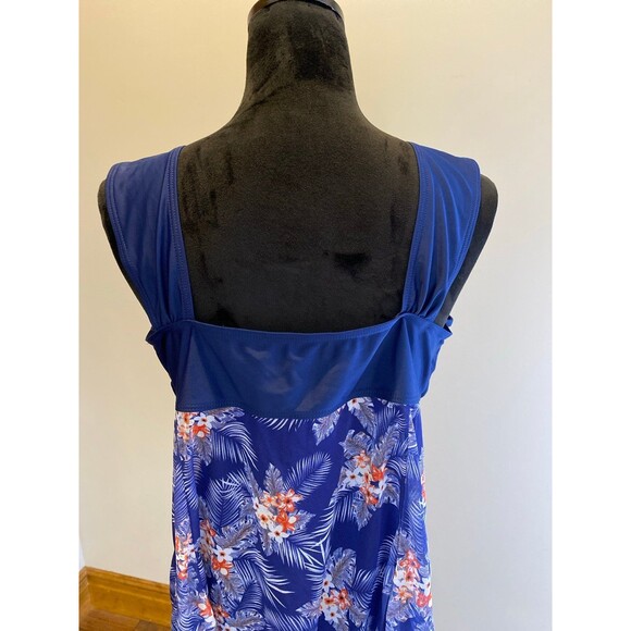 Women 2 Piece Modest Swimsuit Size 3X (fits like 2X) Navy Blue Floral Flattering - Picture 5 of 12